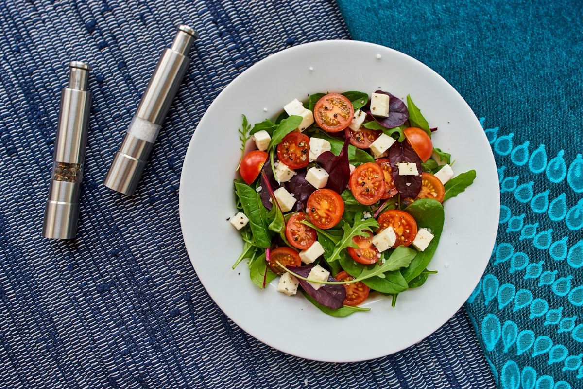 Grilled chicken salad with roasted peppers