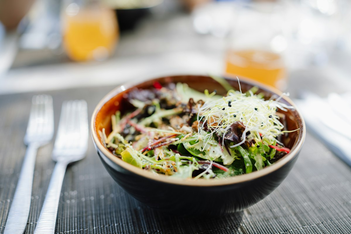 Lentil and herb salad with vinaigrette